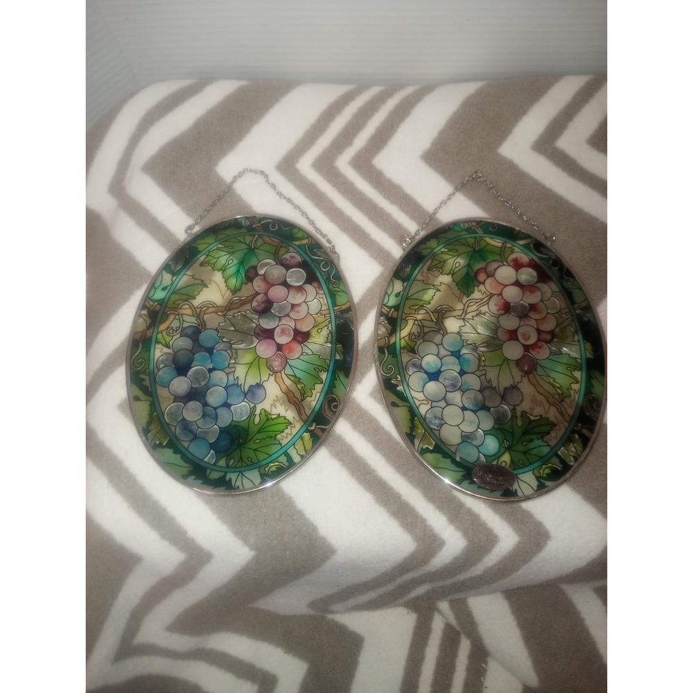 Amia Handmaid's‎ Stained Glass Sun Catcher Pair Grape Vine 7x5 Inch Hanging
